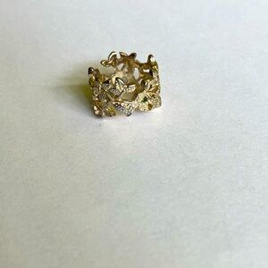 Gold leaf ring